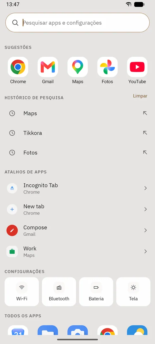 Captura de tela do Dockela Launcher: área de trabalho com conteúdo de exemplo