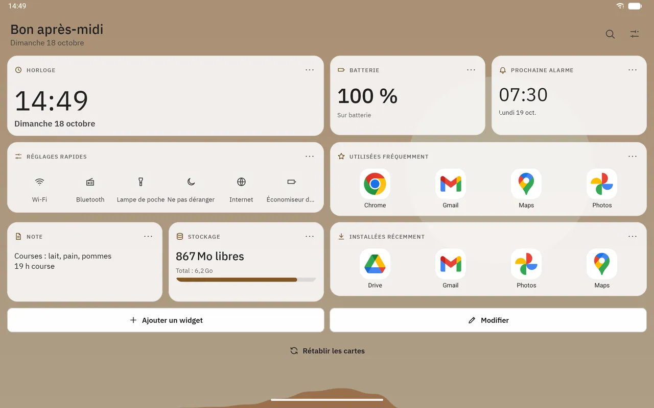 Capture d'écran de Dockela Launcher : espace de travail avec un contenu d'exemple