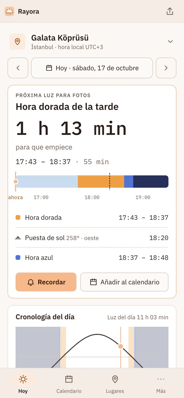 Captura de pantalla de Rayora: área de trabajo con contenido de ejemplo
